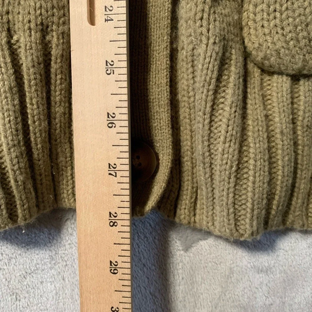 Vintage Cardigan Sweater Medium Green Cable Knit V-Neck Chunky Soft‎ Grandpacore